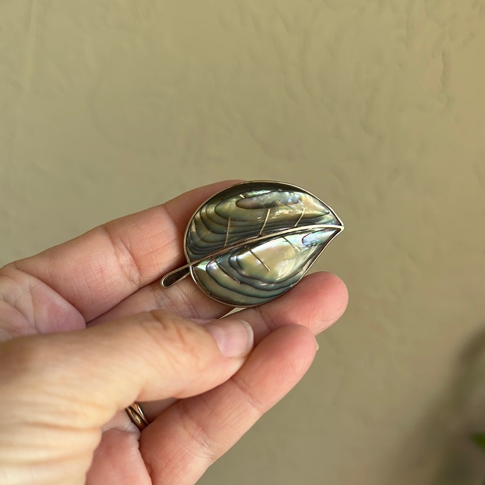 925 Sterling Silver‎ Vintage Abalone Shell Elegant Silver Leaf Brooch